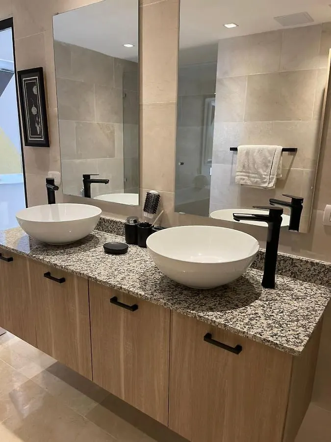 Torre Paseo 29 A 1007 Apartman Santo Domingo
